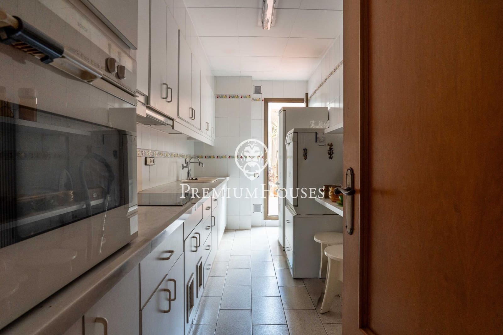 9 sypialnia Dom na sprzedaż w Vilanova i la Geltru z garażem - 750 000 € (Ref: 9985135)