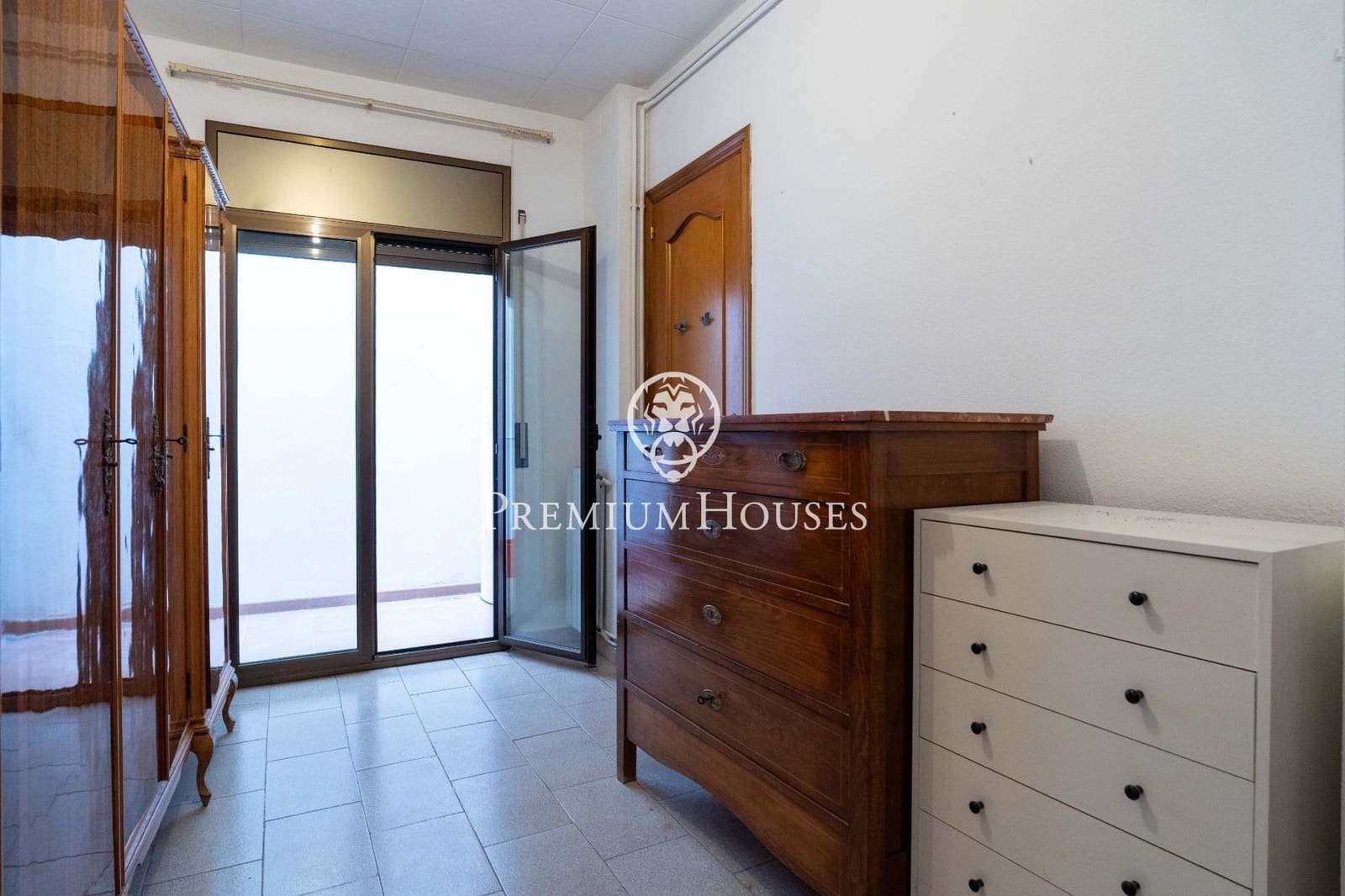 9 sypialnia Dom na sprzedaż w Vilanova i la Geltru z garażem - 750 000 € (Ref: 9985135)