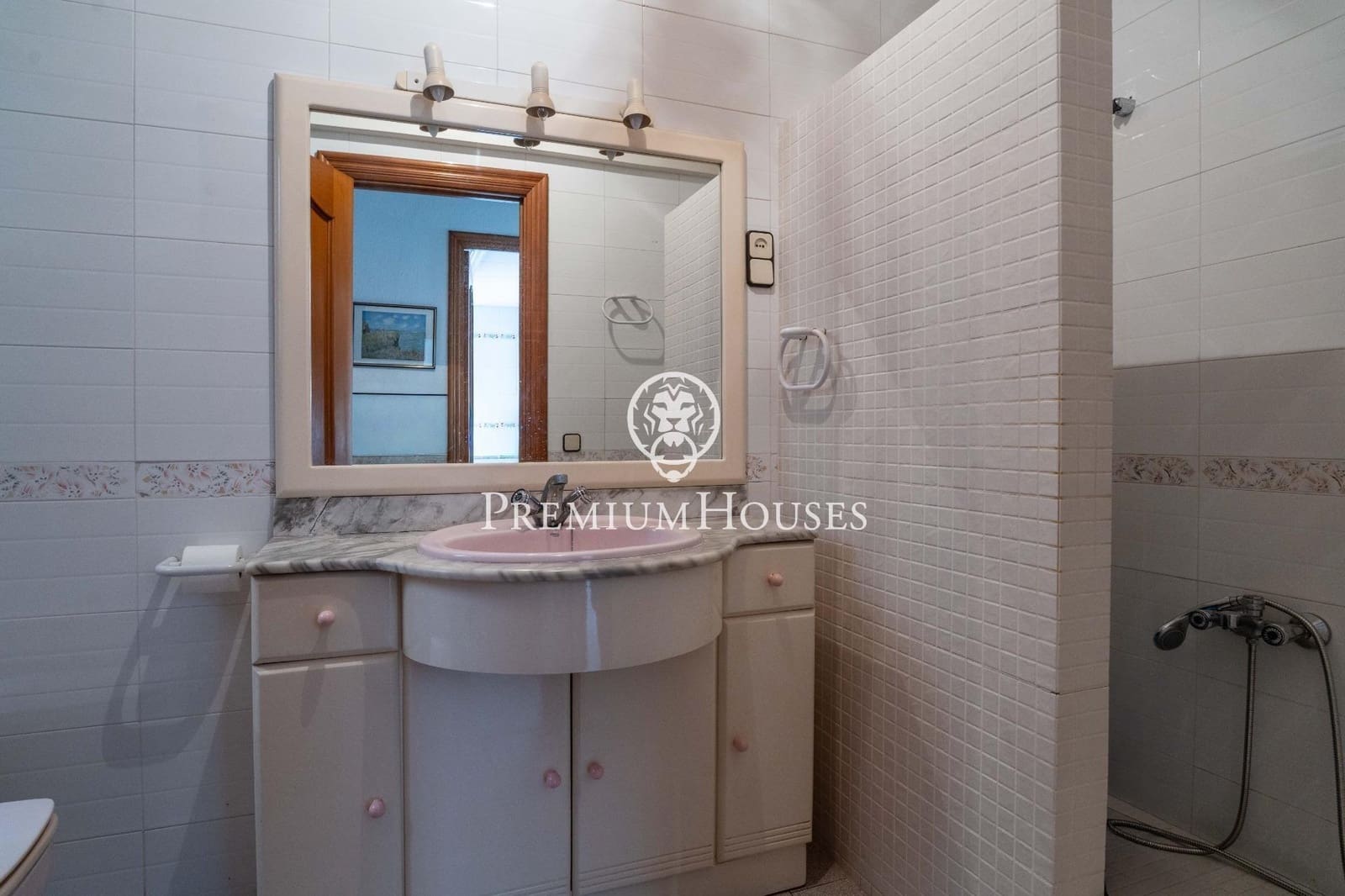 9 sypialnia Dom na sprzedaż w Vilanova i la Geltru z garażem - 750 000 € (Ref: 9985135)