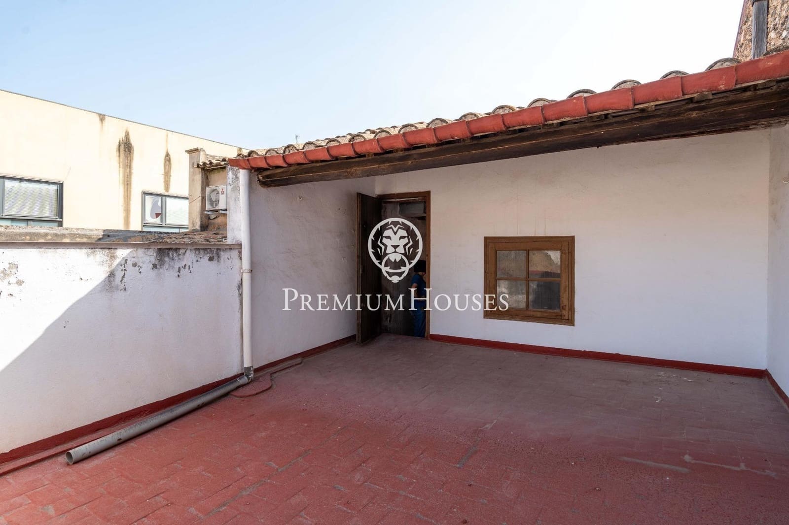 9 sypialnia Dom na sprzedaż w Vilanova i la Geltru z garażem - 750 000 € (Ref: 9985135)