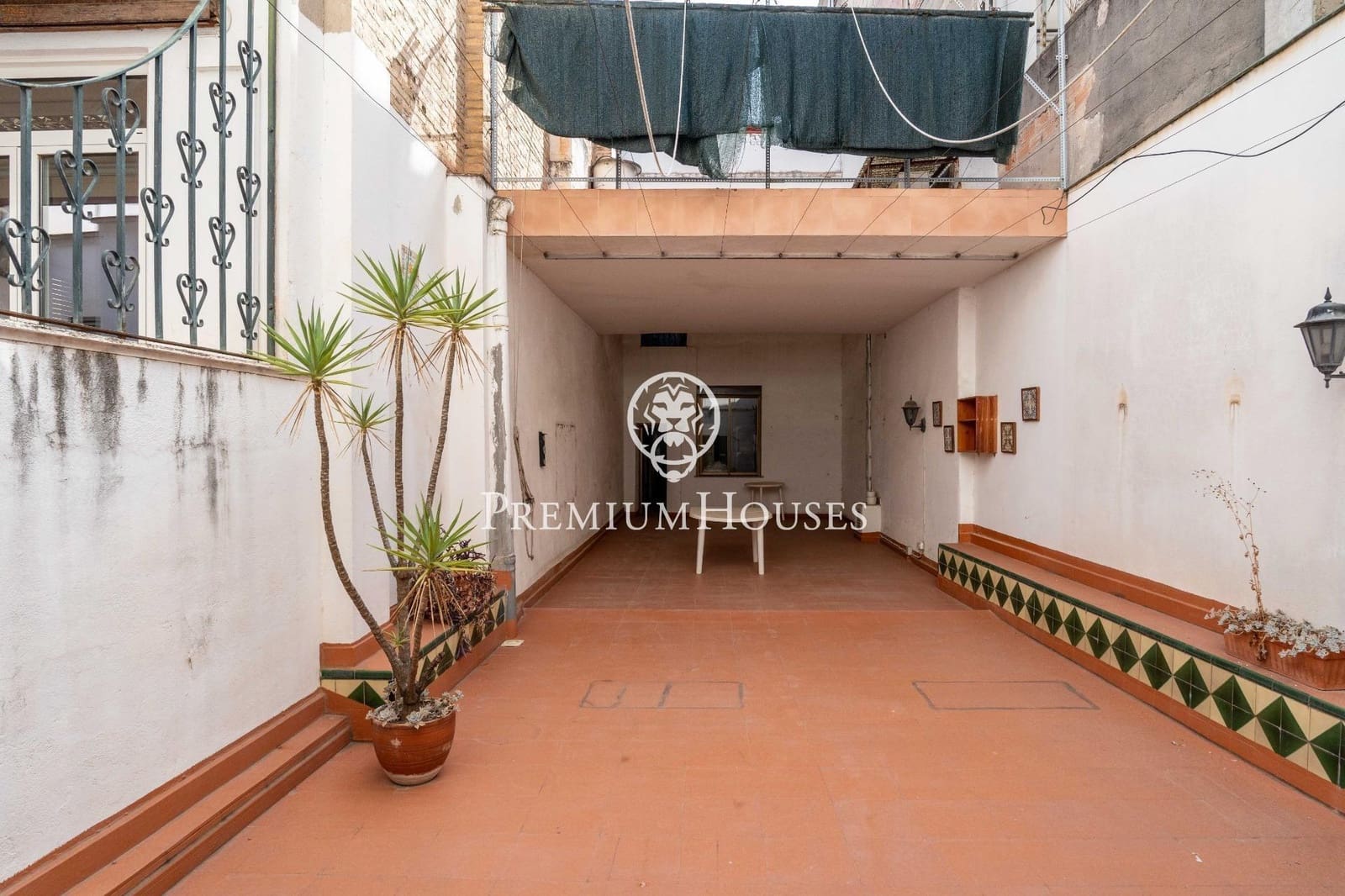 9 sypialnia Dom na sprzedaż w Vilanova i la Geltru z garażem - 750 000 € (Ref: 9985135)