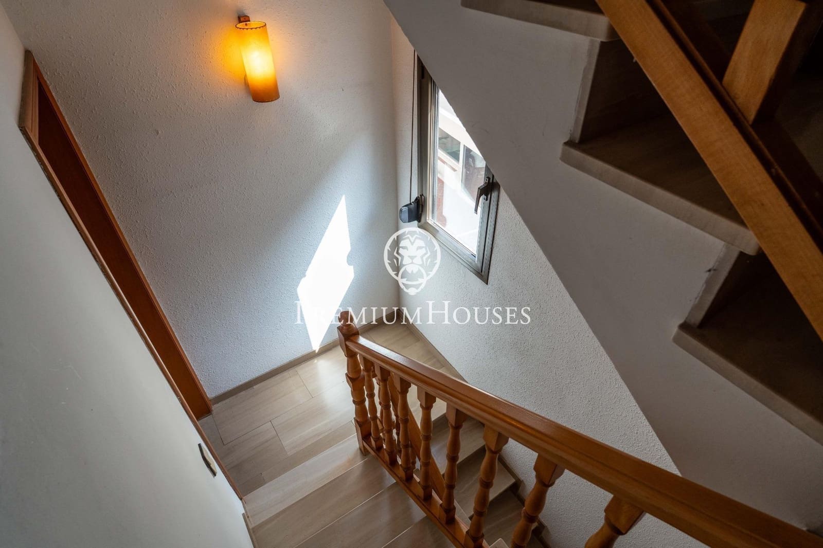 9 sypialnia Dom na sprzedaż w Vilanova i la Geltru z garażem - 750 000 € (Ref: 9985135)