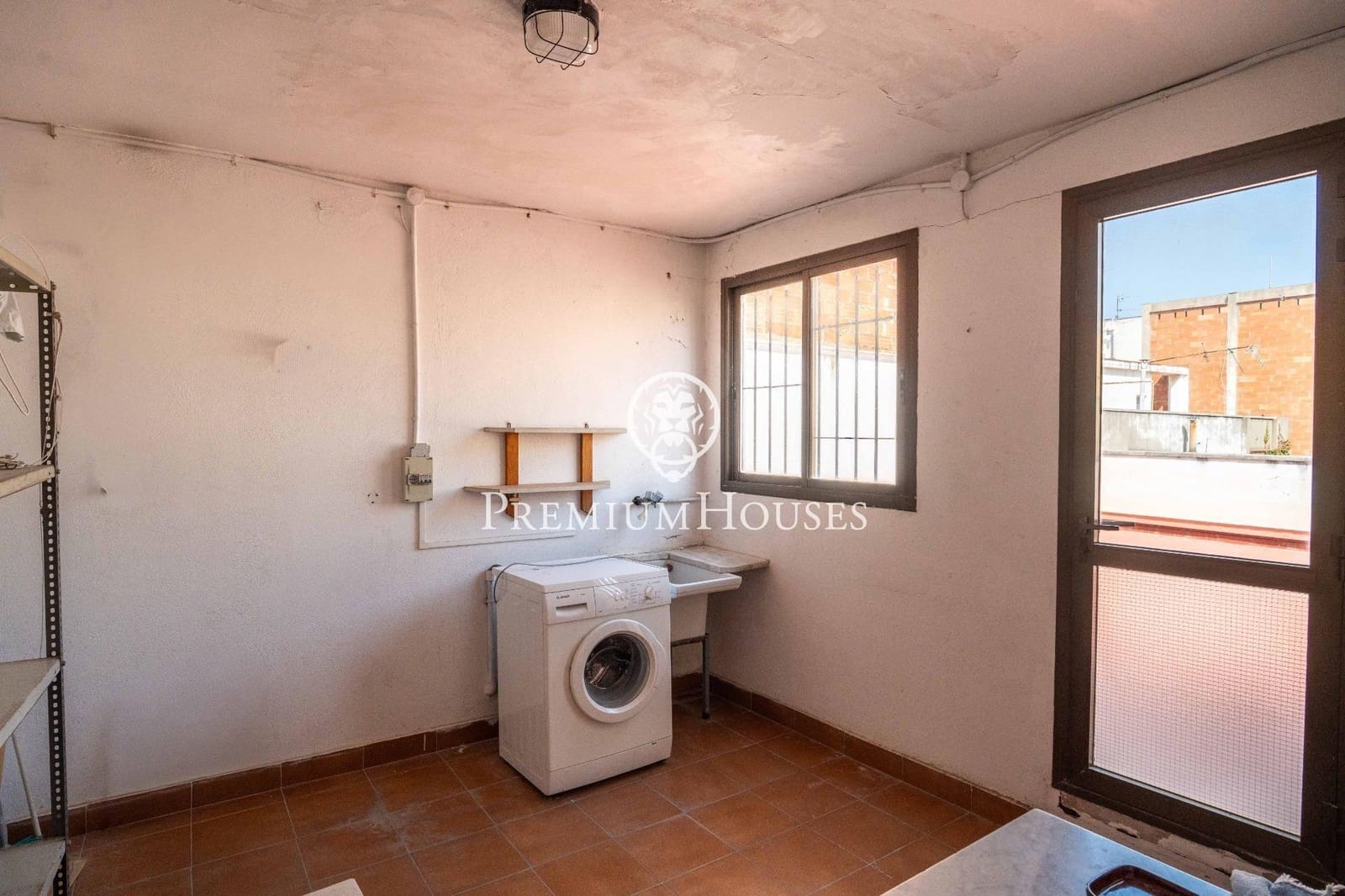 9 sypialnia Dom na sprzedaż w Vilanova i la Geltru z garażem - 750 000 € (Ref: 9985135)