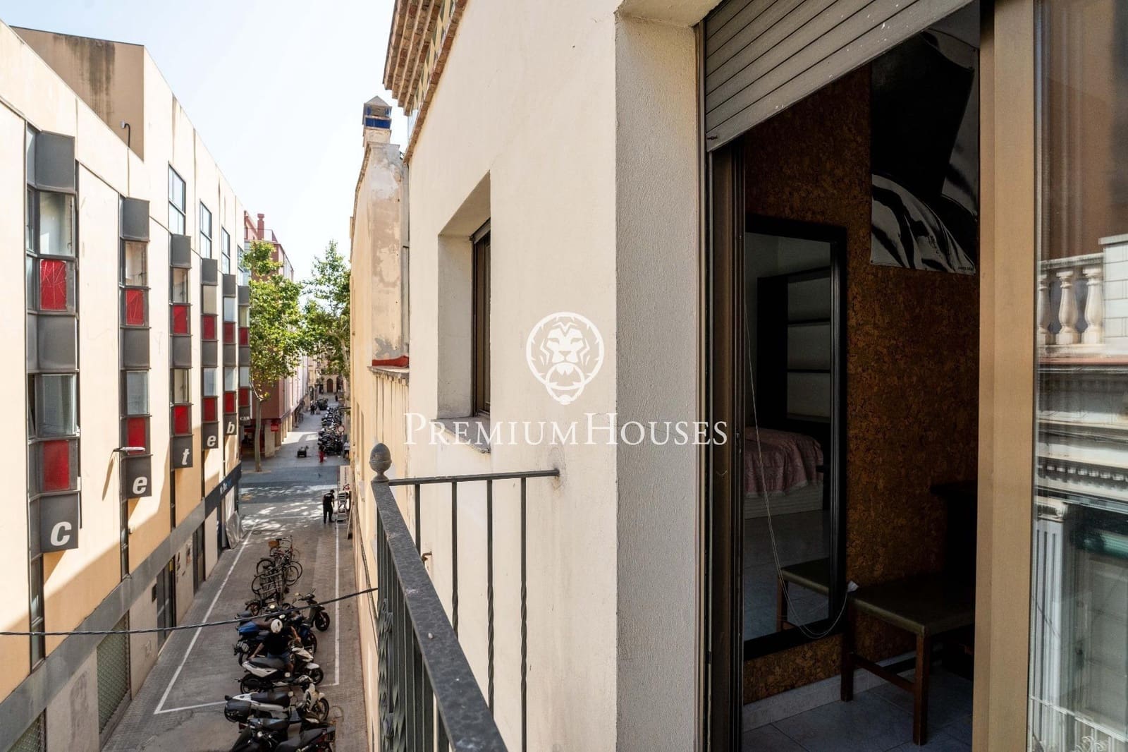 9 sypialnia Dom na sprzedaż w Vilanova i la Geltru z garażem - 750 000 € (Ref: 9985135)