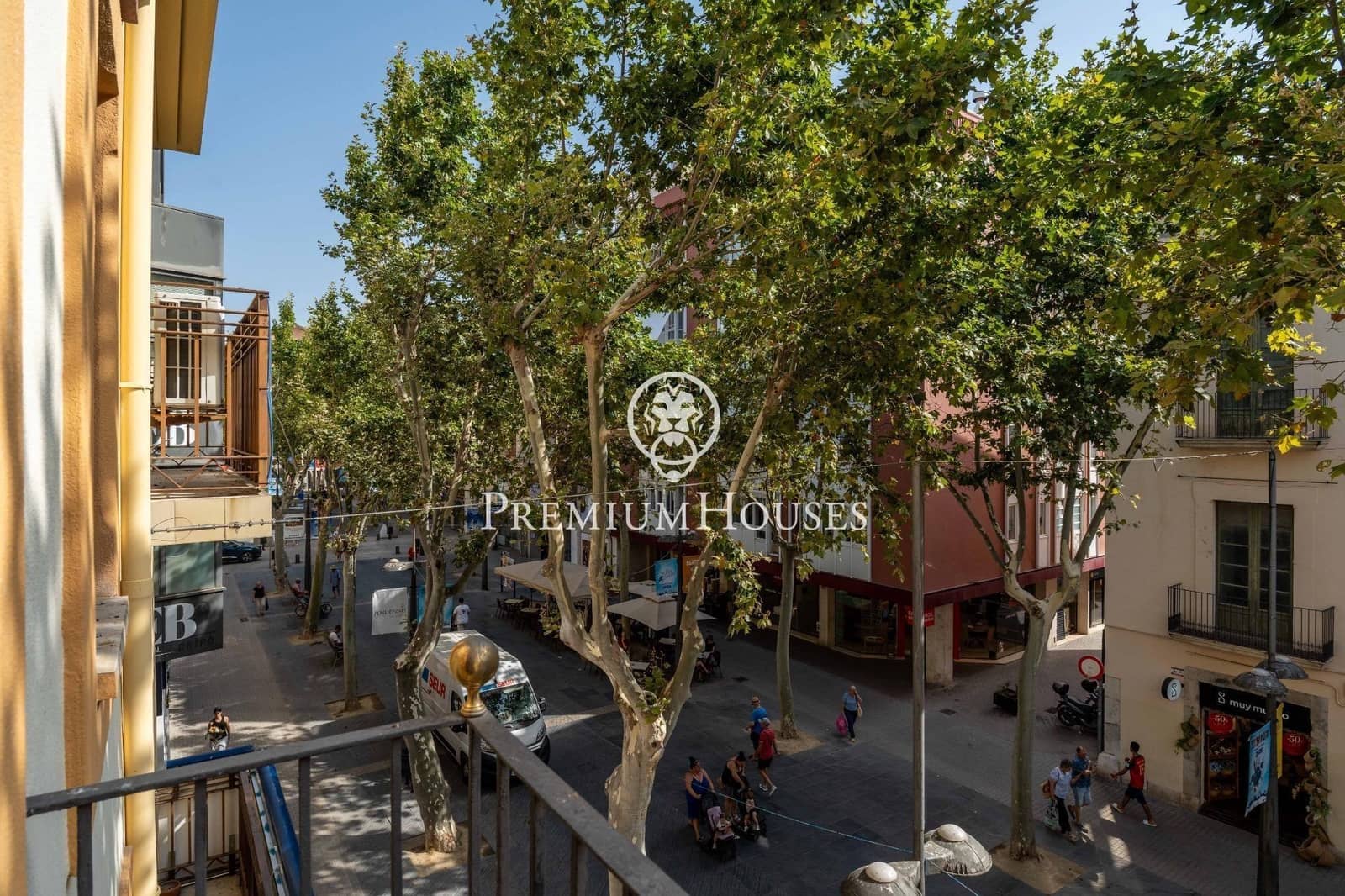 9 sypialnia Dom na sprzedaż w Vilanova i la Geltru z garażem - 750 000 € (Ref: 9985135)