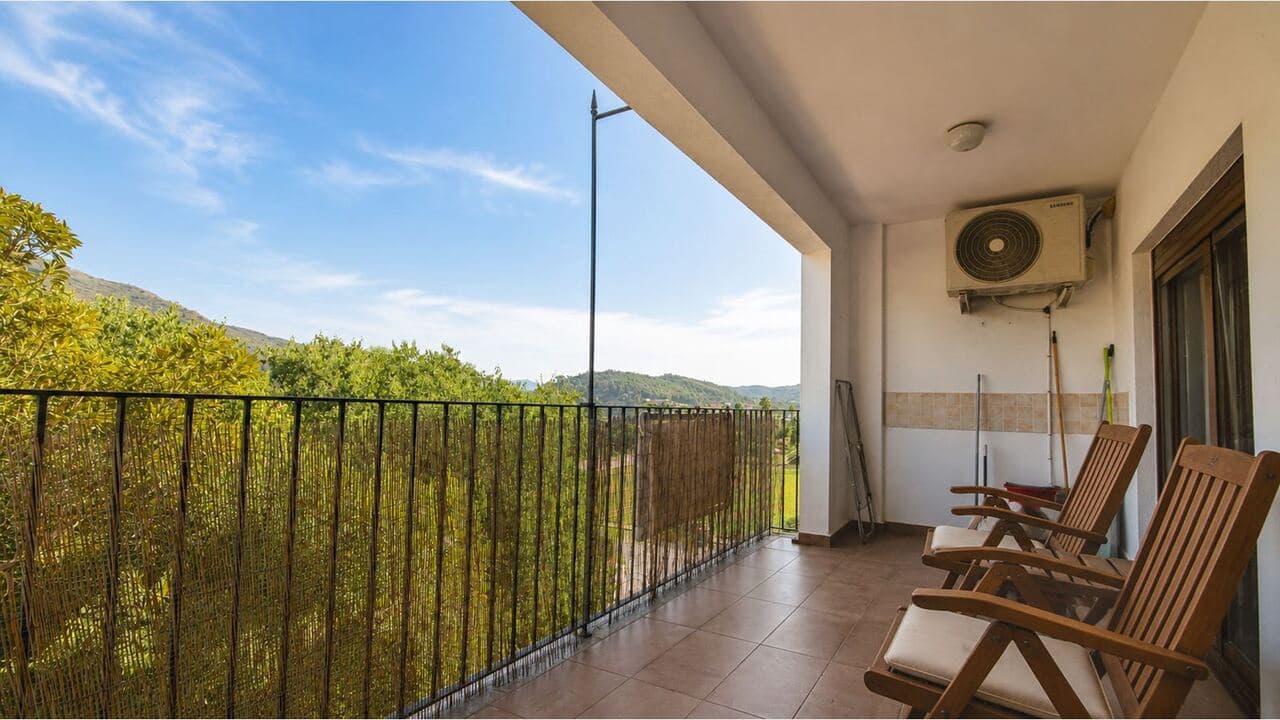 2 Zimmer Apartment zu verkaufen in Jalon / Xalo - 249.000 € (Ref: 10030914)