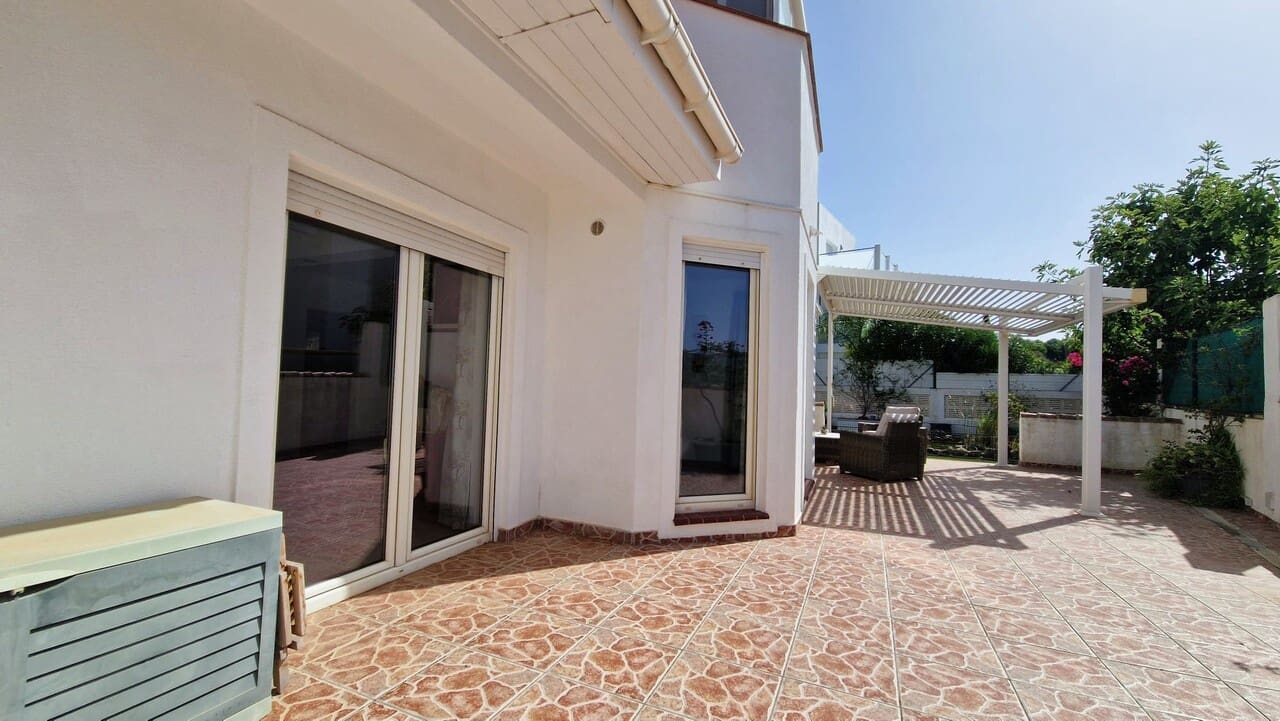 4 slaapkamer Villa te koop in Jalon / Xalo met zwembad - € 475.000 (Ref: 10035730)