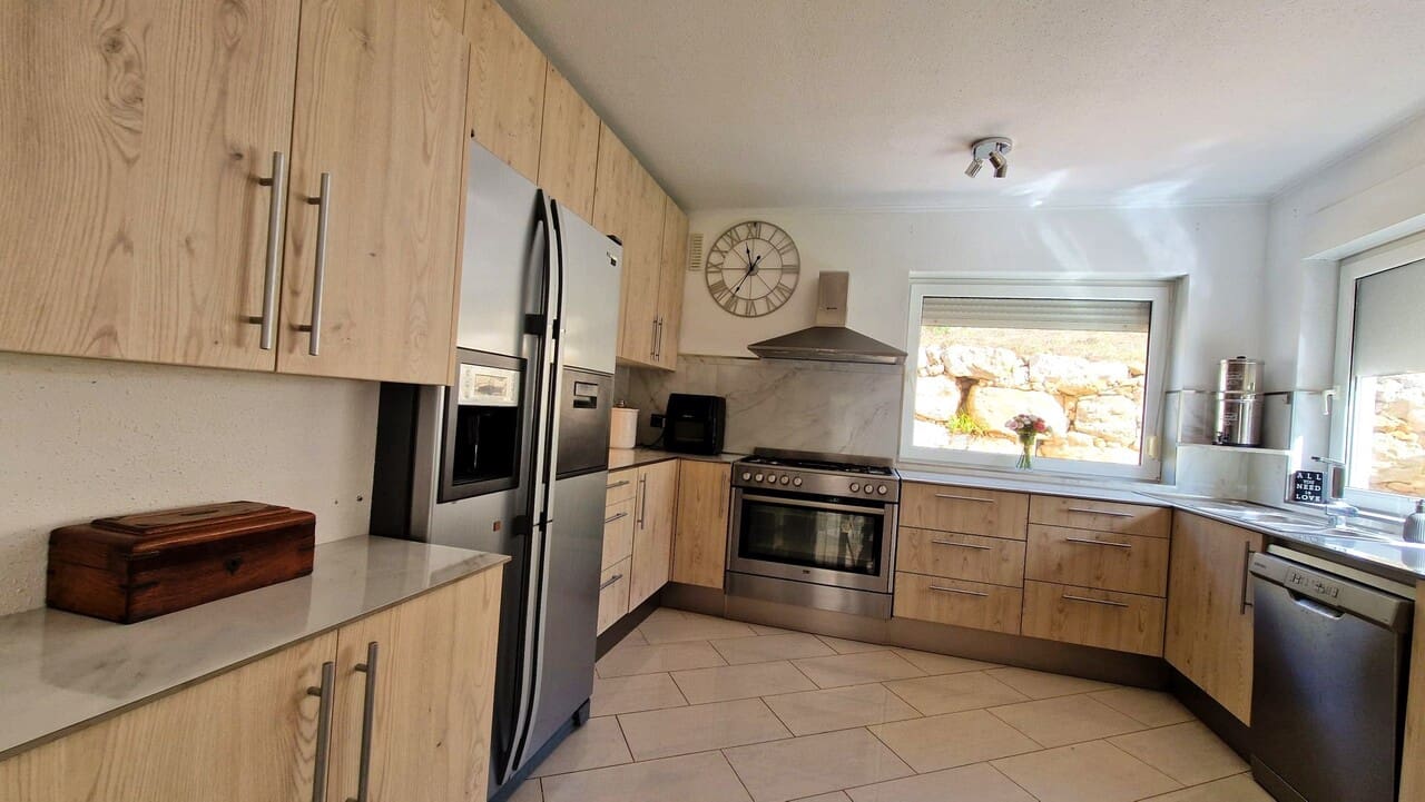 4 slaapkamer Villa te koop in Jalon / Xalo met zwembad - € 475.000 (Ref: 10035730)