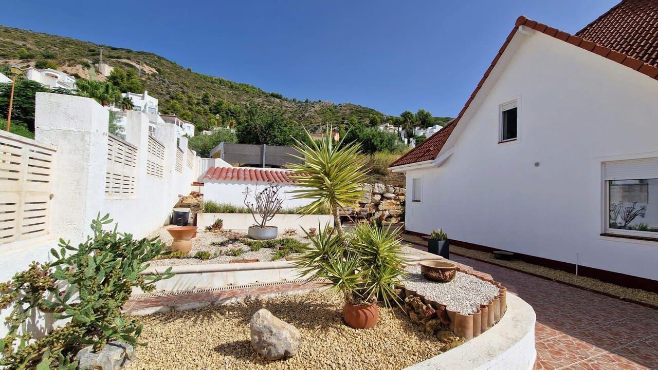 4 slaapkamer Villa te koop in Jalon / Xalo met zwembad - € 475.000 (Ref: 10035730)
