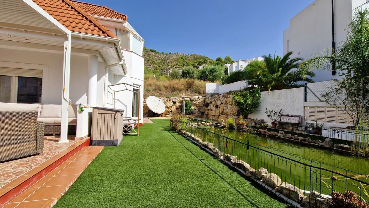 4 slaapkamer Villa te koop in Jalon / Xalo met zwembad - € 475.000 (Ref: 10035730)