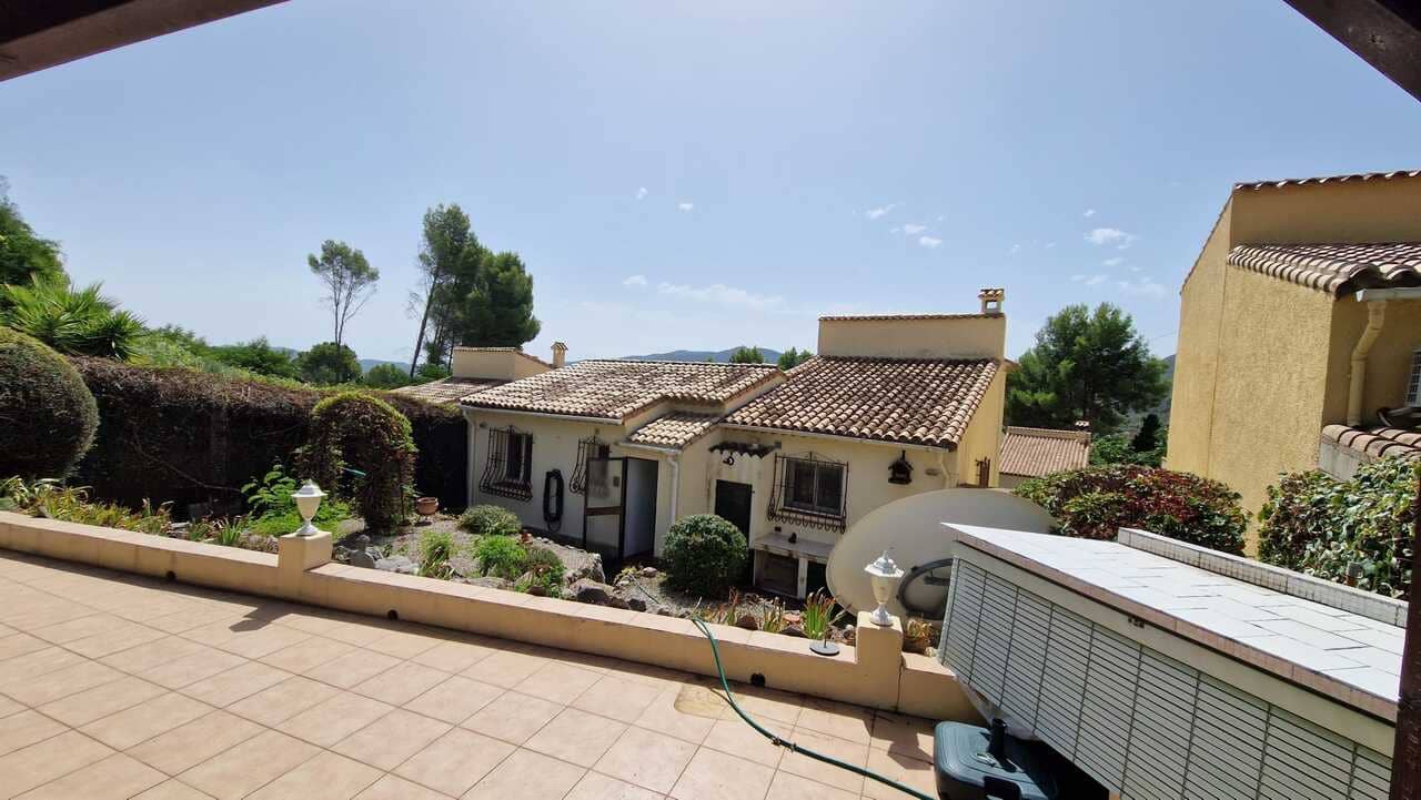 2 sovrum Villa till salu i Alcalali / Alcanali - 295 000 € (Ref: 10039980)