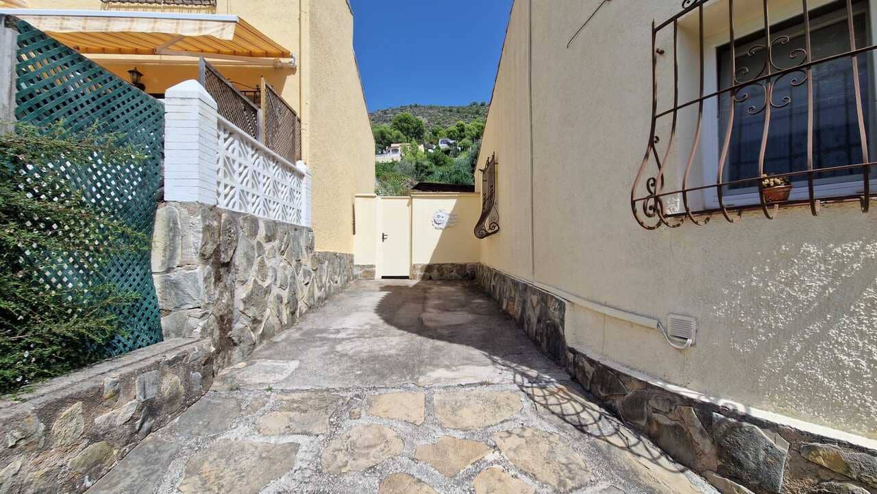 2 sovrum Villa till salu i Alcalali / Alcanali - 295 000 € (Ref: 10039980)
