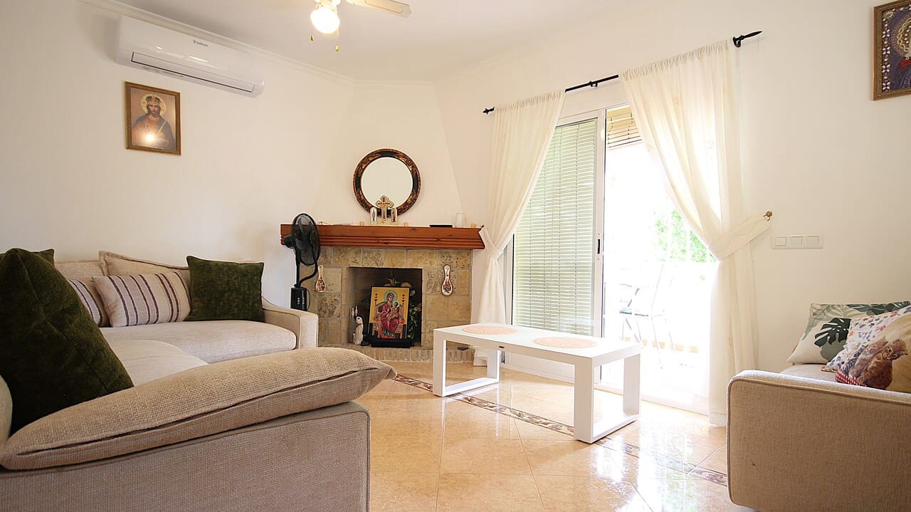 3 sypialnia Willa na sprzedaż w Sagra z basenem - 399 000 € (Ref: 10043384)