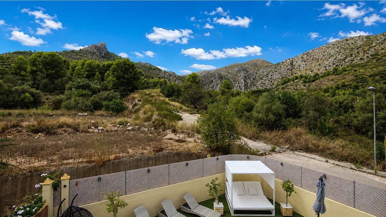 3 sypialnia Willa na sprzedaż w Sagra z basenem - 399 000 € (Ref: 10043384)