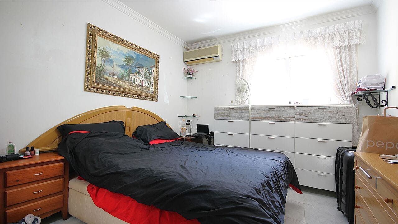 5 bedroom Townhouse for sale in Benidoleig - € 290,000 (Ref: 10098628)