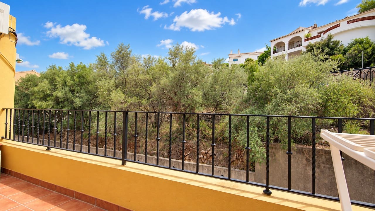 5 bedroom Townhouse for sale in Benidoleig - € 290,000 (Ref: 10098628)