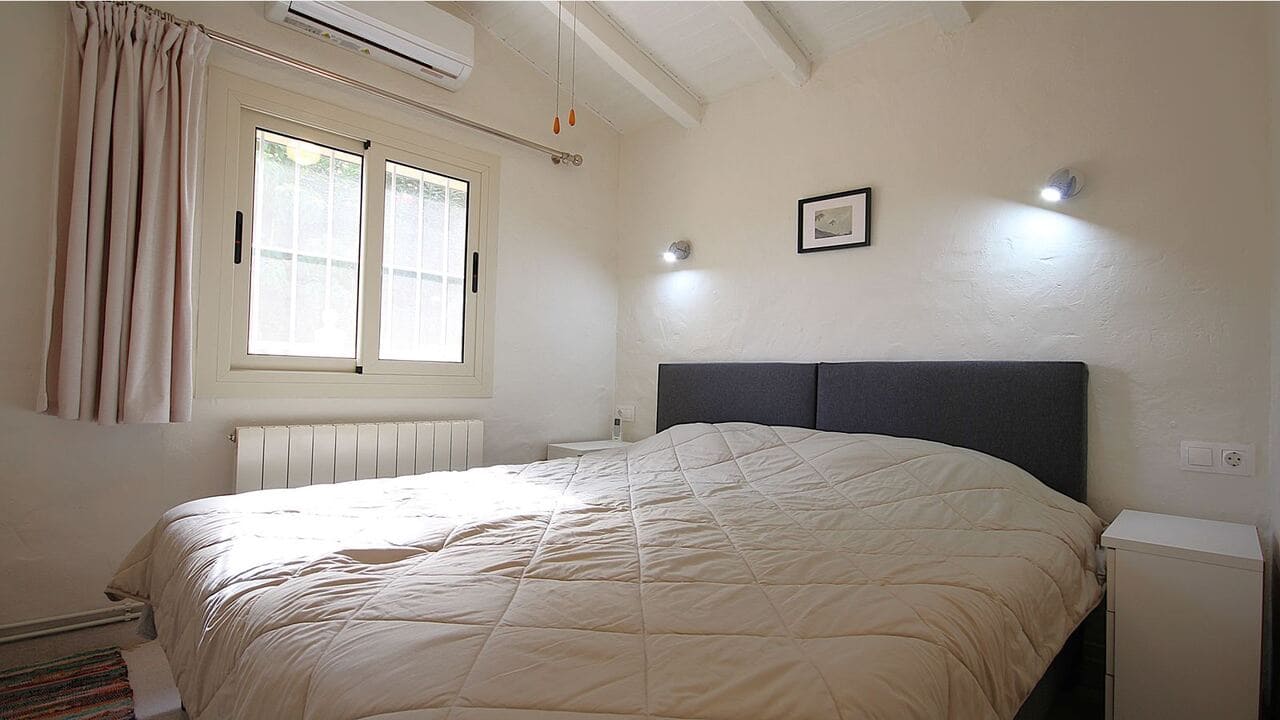 2 quarto Moradia para venda em Orba com piscina garagem - 425 000 € (Ref: 10118135)