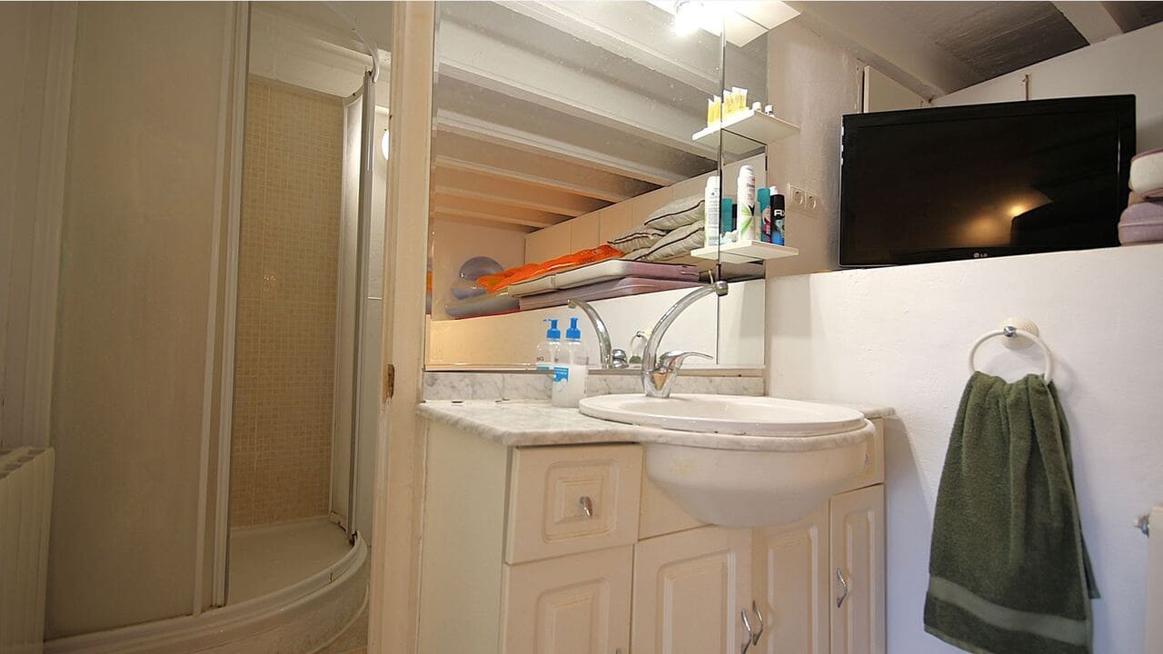 2 quarto Moradia para venda em Orba com piscina garagem - 425 000 € (Ref: 10118135)
