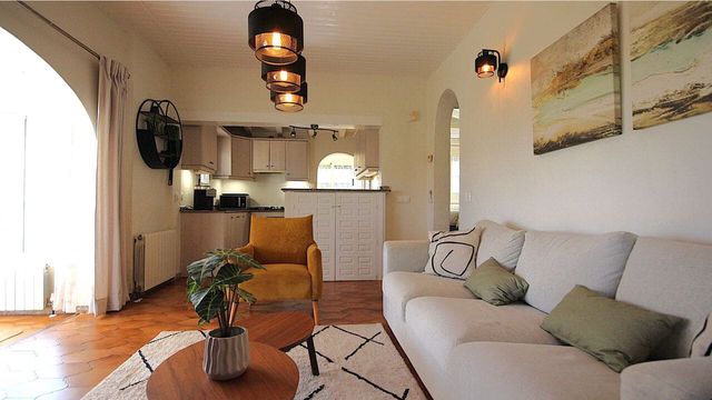 2 soverom Villa til salgs i Orba med svømmebasseng garasje - € 425 000 (Ref: 10118135)