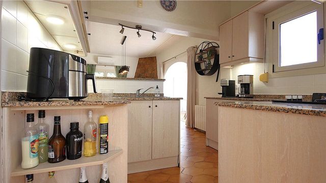 2 soverom Villa til salgs i Orba med svømmebasseng garasje - € 425 000 (Ref: 10118135)