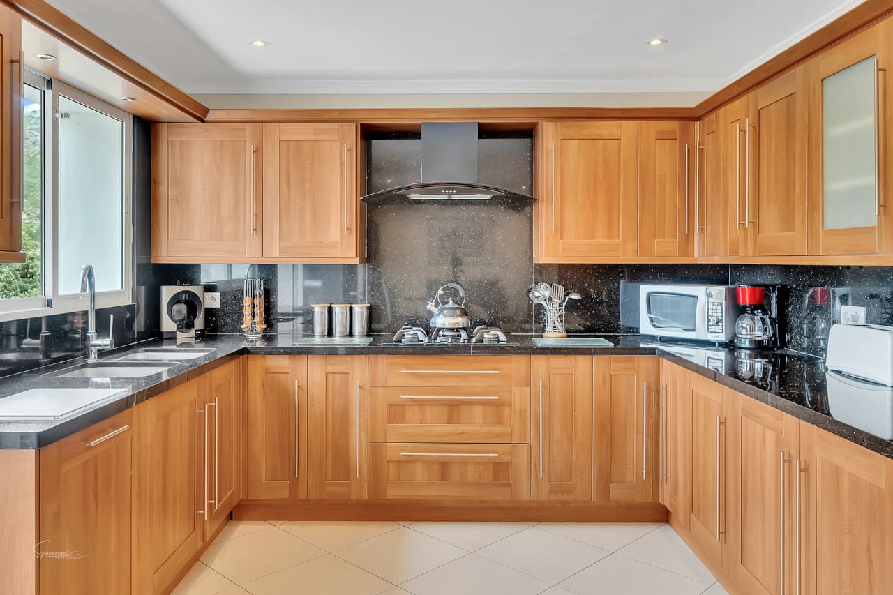 6 chambre Villa/Maison à vendre à Benigembla / Benichembla avec piscine garage - 895 000 € (Ref: 10144938)