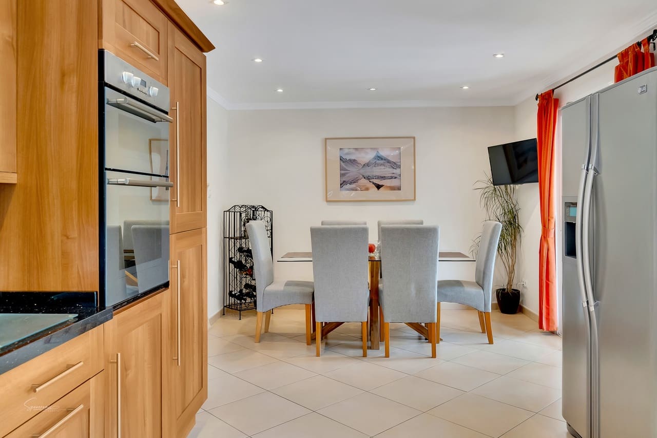 6 chambre Villa/Maison à vendre à Benigembla / Benichembla avec piscine garage - 895 000 € (Ref: 10144938)
