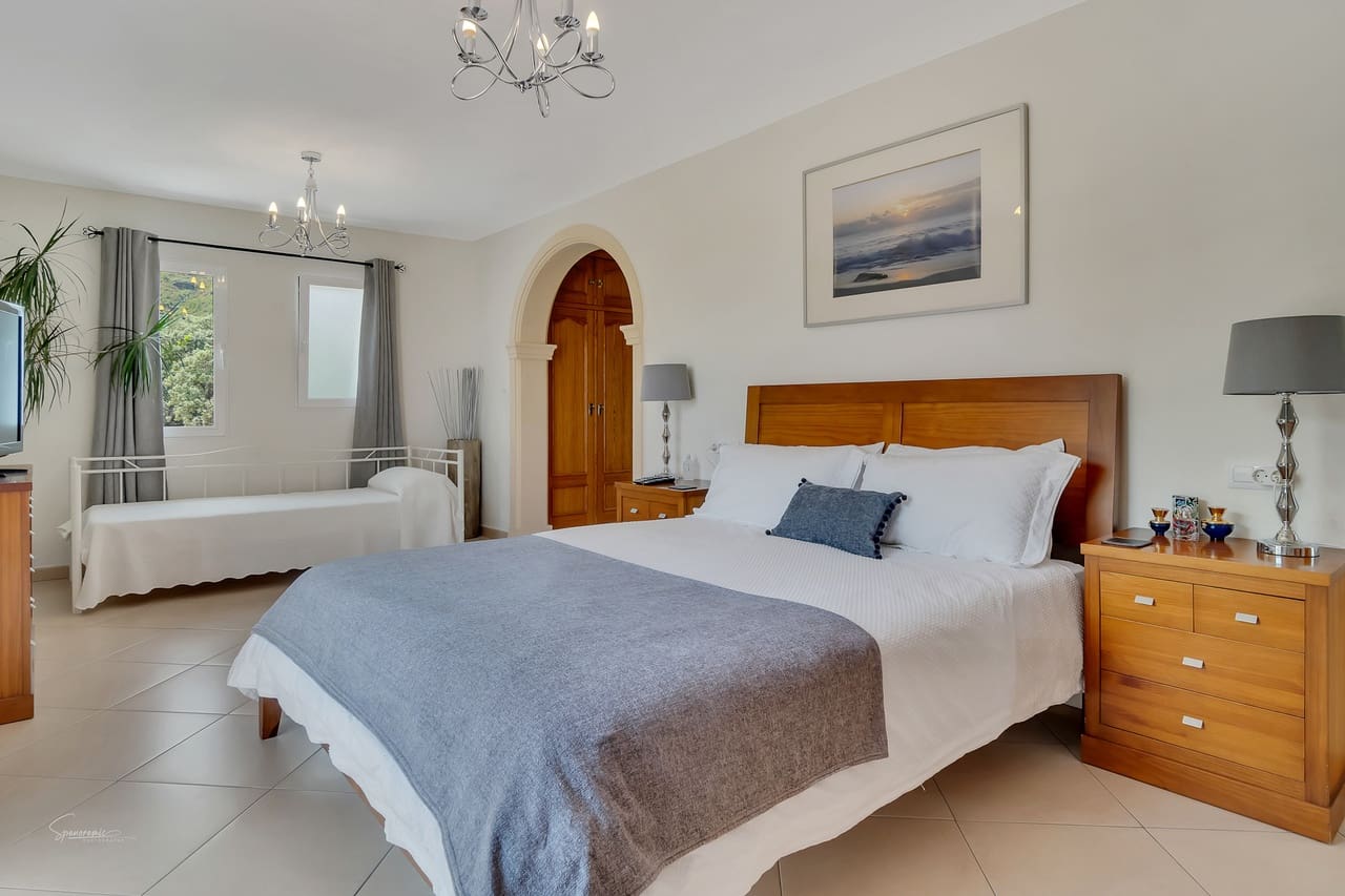 6 chambre Villa/Maison à vendre à Benigembla / Benichembla avec piscine garage - 895 000 € (Ref: 10144938)