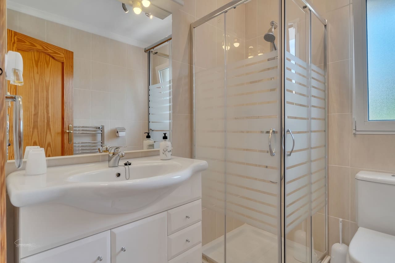 6 chambre Villa/Maison à vendre à Benigembla / Benichembla avec piscine garage - 895 000 € (Ref: 10144938)