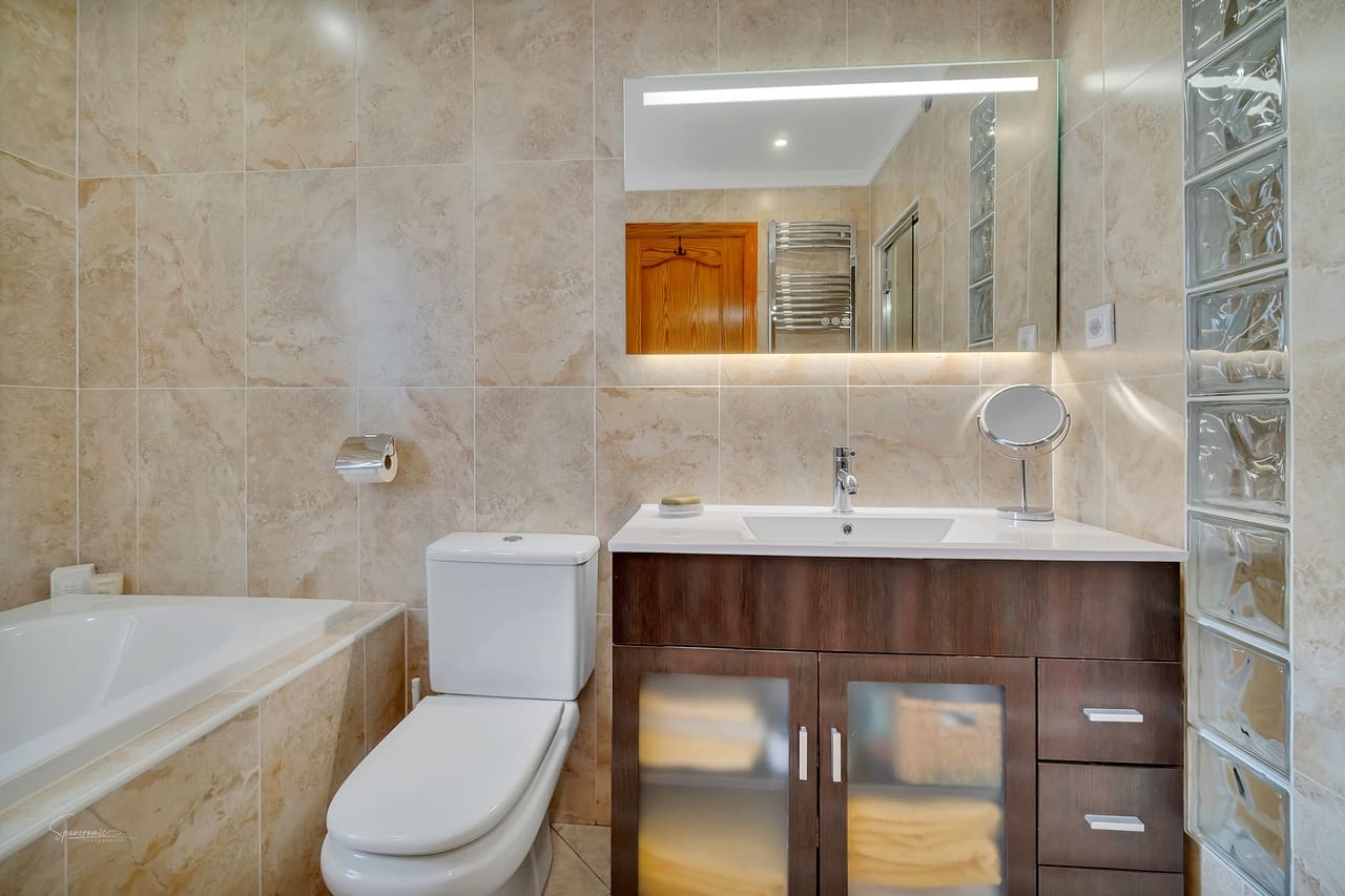 6 chambre Villa/Maison à vendre à Benigembla / Benichembla avec piscine garage - 895 000 € (Ref: 10144938)