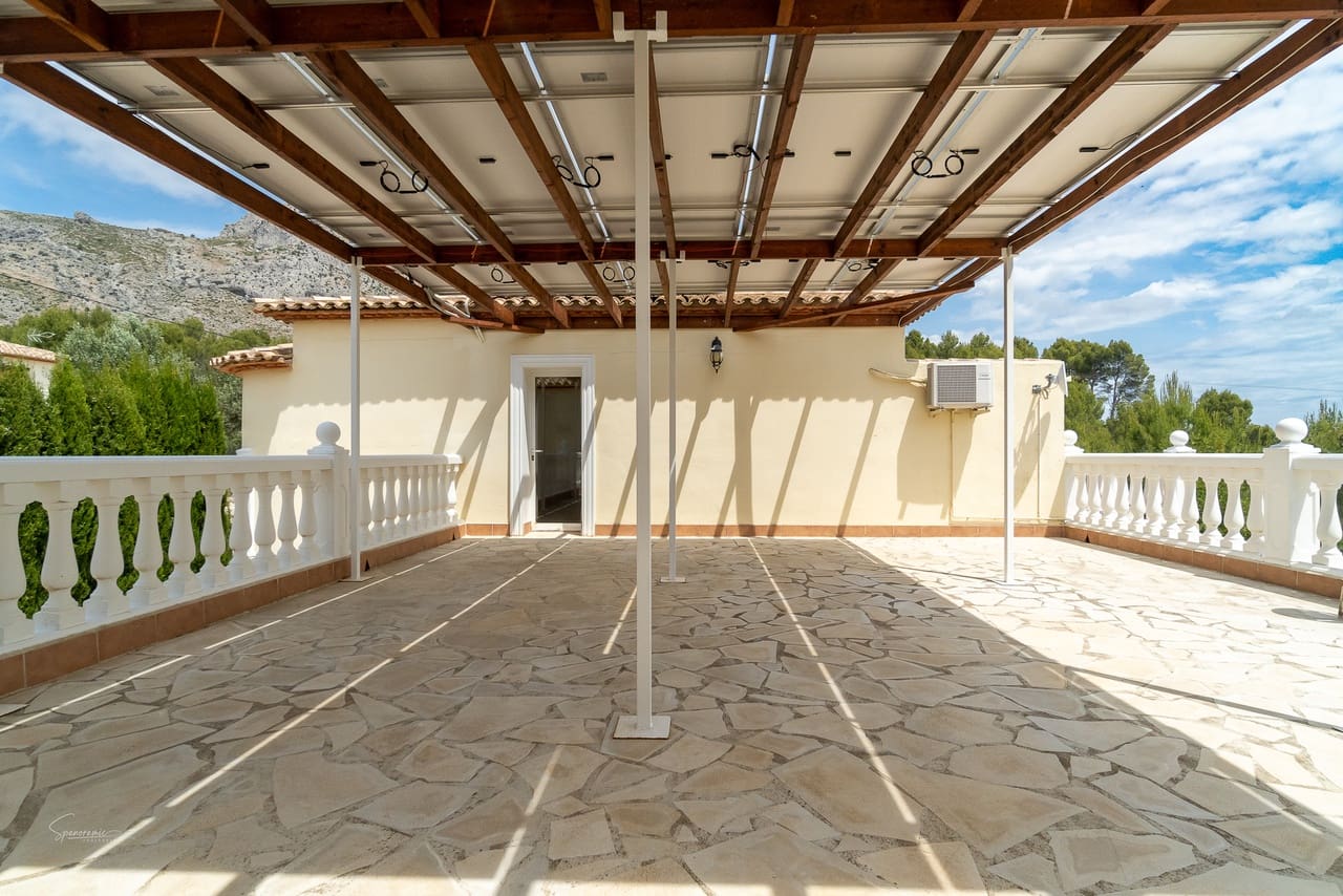 6 chambre Villa/Maison à vendre à Benigembla / Benichembla avec piscine garage - 895 000 € (Ref: 10144938)