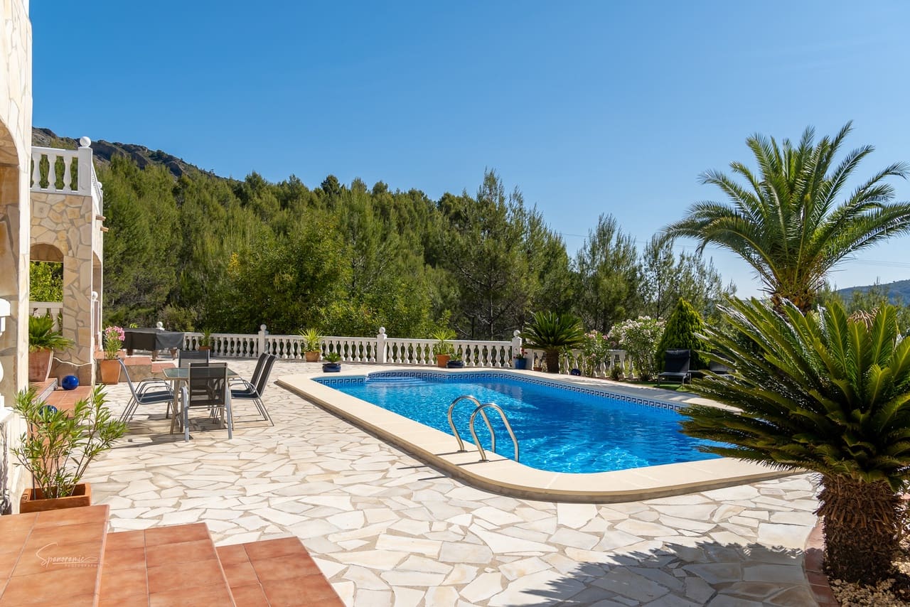 6 chambre Villa/Maison à vendre à Benigembla / Benichembla avec piscine garage - 895 000 € (Ref: 10144938)
