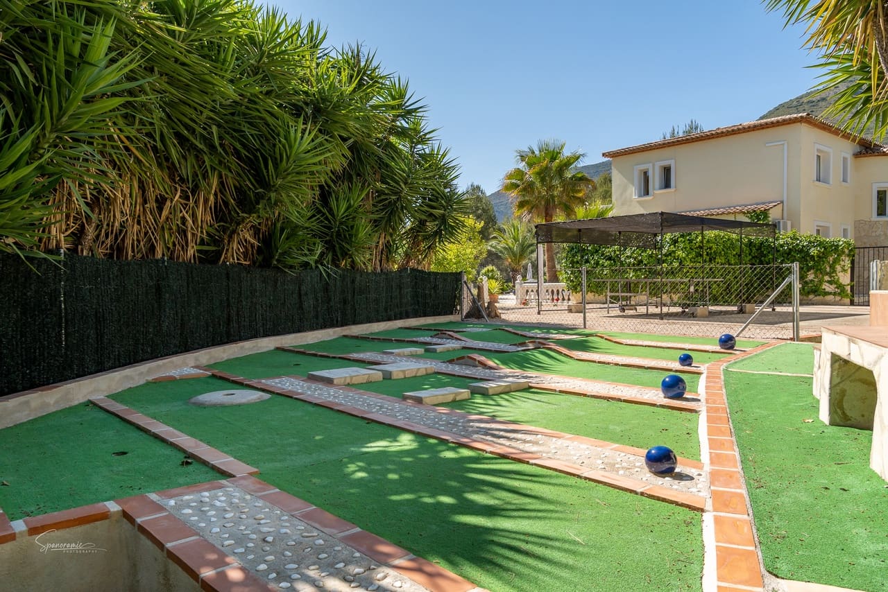 6 chambre Villa/Maison à vendre à Benigembla / Benichembla avec piscine garage - 895 000 € (Ref: 10144938)