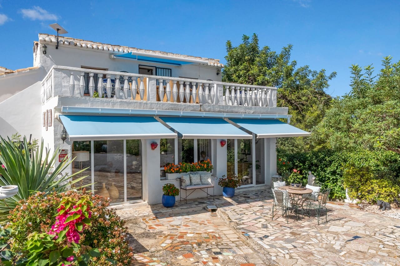 3 soverom Finca/Herregård til salgs i Gata de Gorgos med svømmebasseng garasje - € 760 000 (Ref: 10156817)