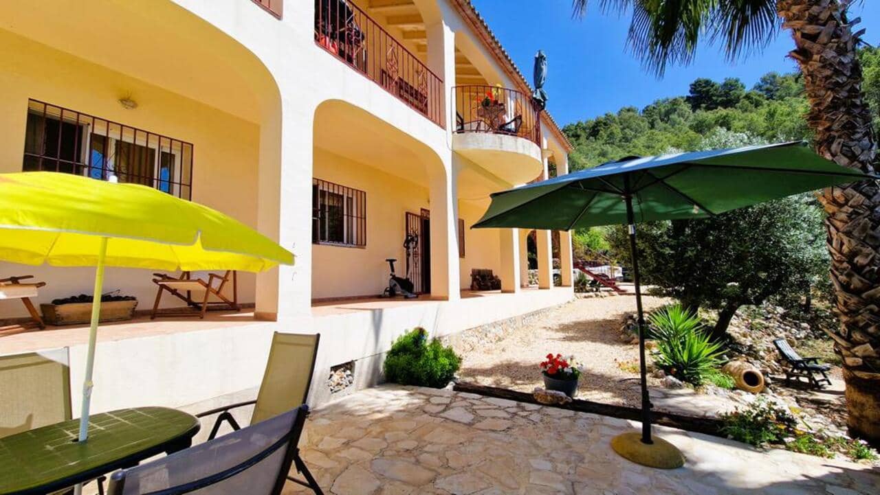 3 bedroom Finca/Country House for sale in Tárbena € 325,000 (Ref