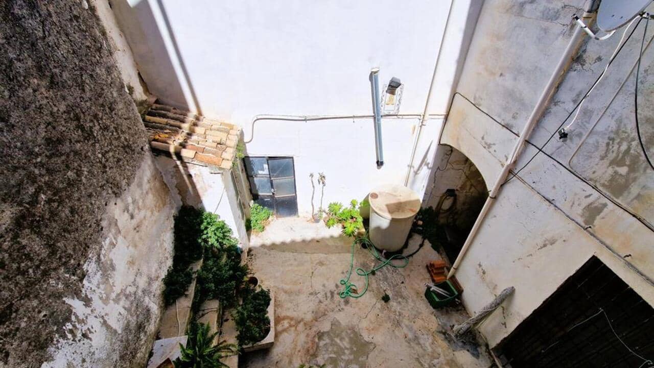 8 soveværelse Byhus til salg i Parcent - € 850.000 (Ref: 7572980)