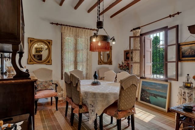 5 bedroom Townhouse for sale in Alcalalí / Alcanalí - € 500,000 (Ref: 7658921)