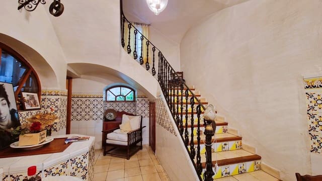 4 bedroom Townhouse for sale in Parcent - € 295,000 (Ref: 7784840)