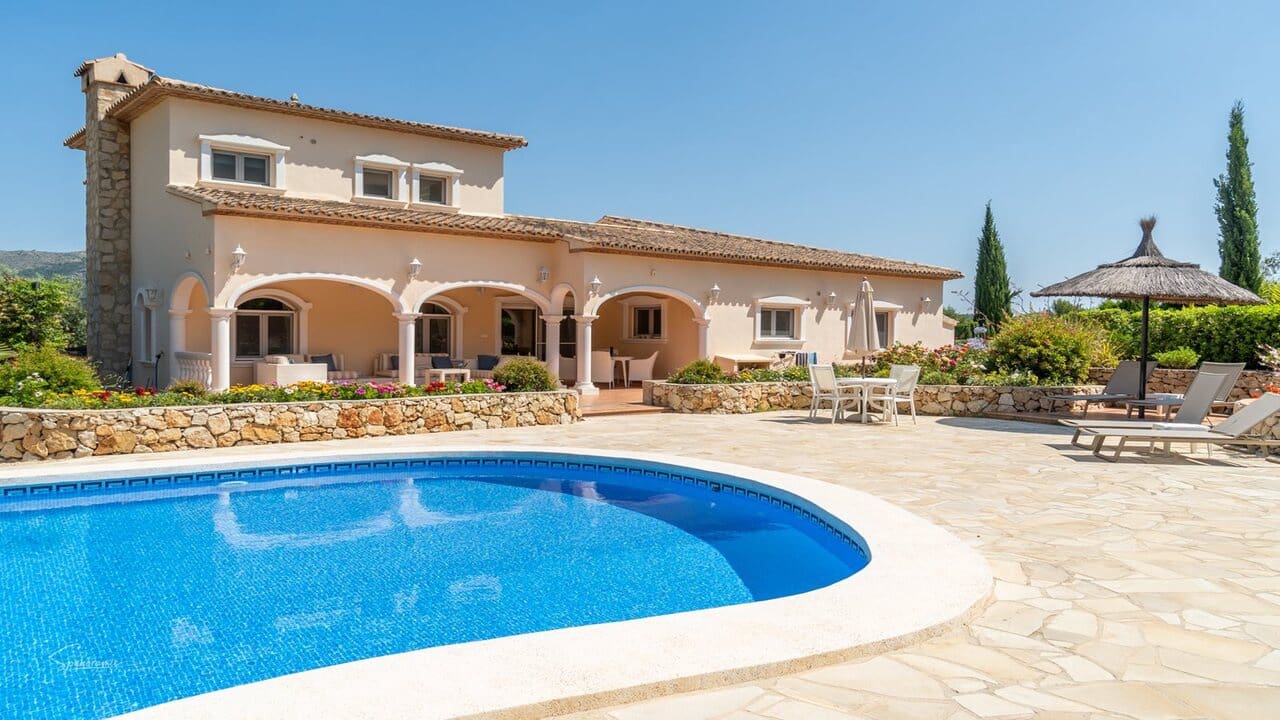 4 soverom Villa til salgs i Lliber med svømmebasseng - € 950 000 (Ref: 7853609)