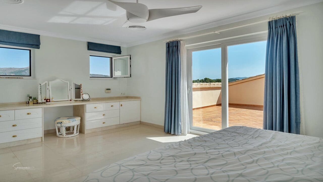 4 soverom Villa til salgs i Lliber med svømmebasseng - € 950 000 (Ref: 7853609)