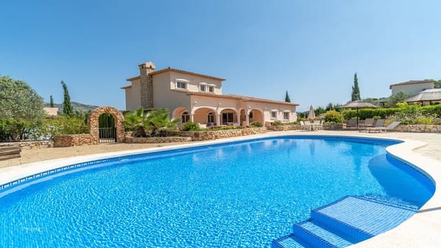 4 quarto Moradia para venda em Llíber com piscina - 950 000 € (Ref: 7853609)