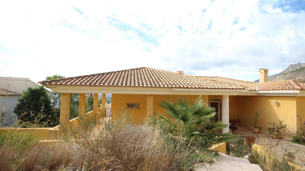 5 slaapkamer Villa te koop in Altea met zwembad garage - € 1.300.000 (Ref: 7883022)