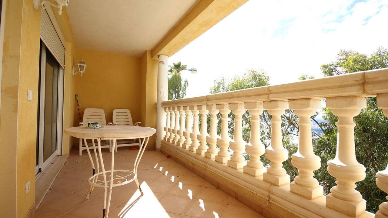 5 slaapkamer Villa te koop in Altea met zwembad garage - € 1.300.000 (Ref: 7883022)