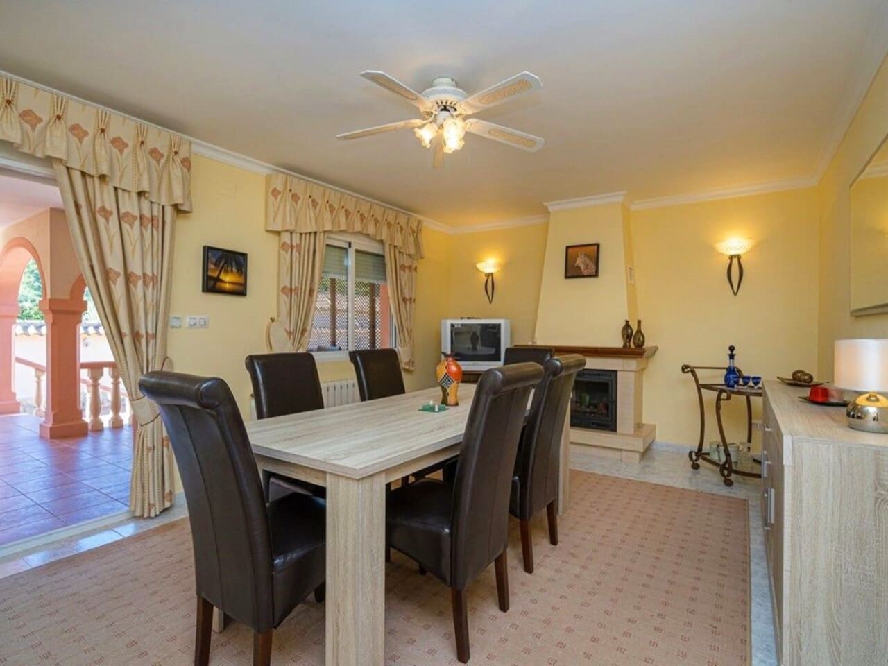 3 soverom Villa til salgs i Jalon / Xalo med svømmebasseng - € 625 000 (Ref: 8133267)