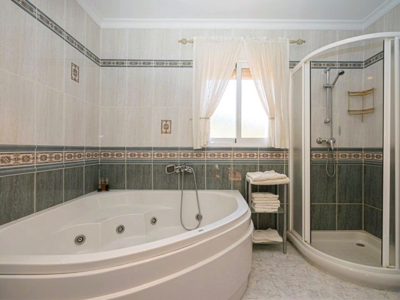 3 soverom Villa til salgs i Jalon / Xalo med svømmebasseng - € 625 000 (Ref: 8133267)