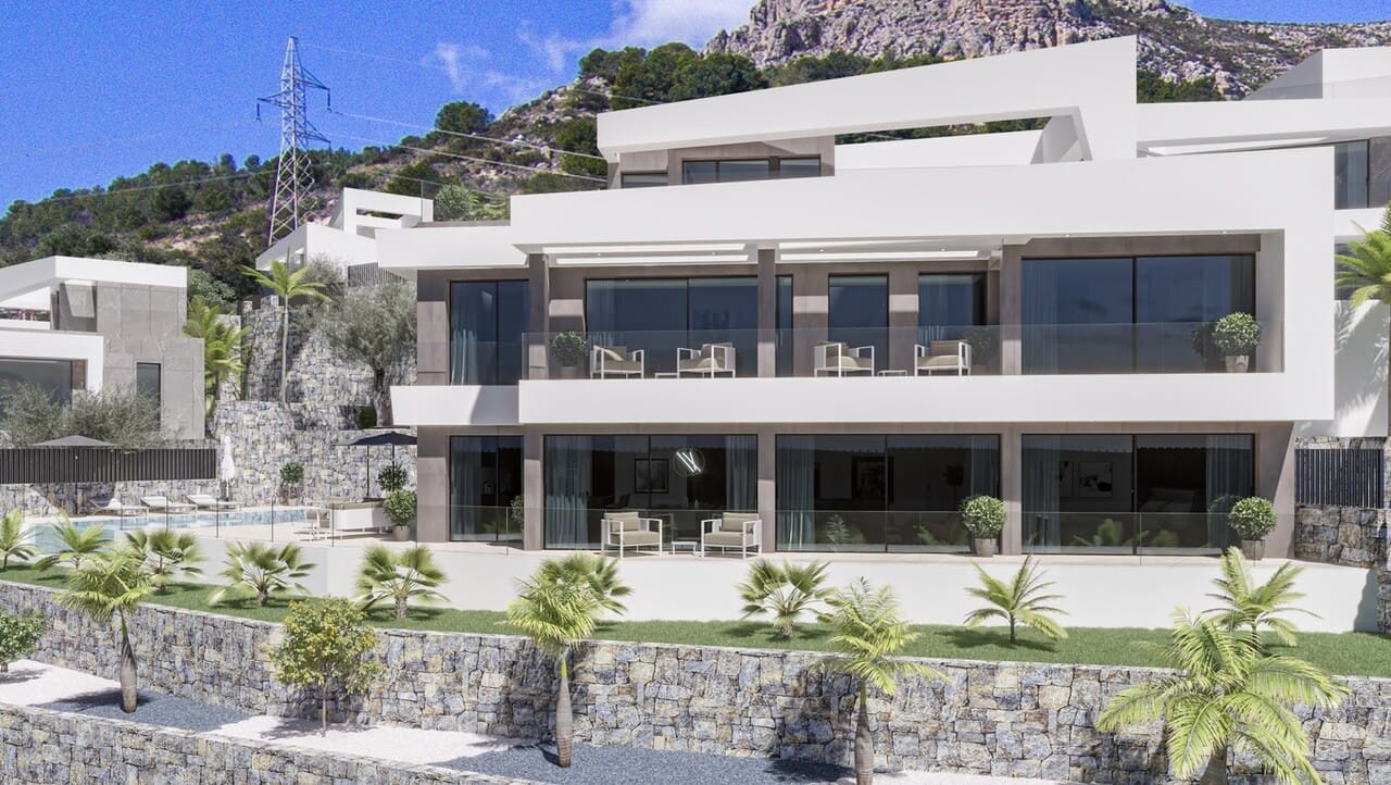4 slaapkamer Villa te koop in Calpe / Calp met zwembad - € 1.950.000 (Ref: 8210299)