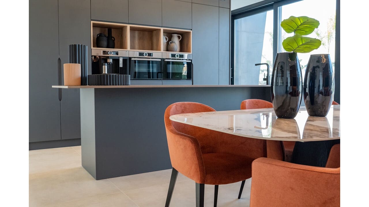 3 soverom Villa til salgs i Ciudad Quesada med svømmebasseng - € 1 150 000 (Ref: 8350017)