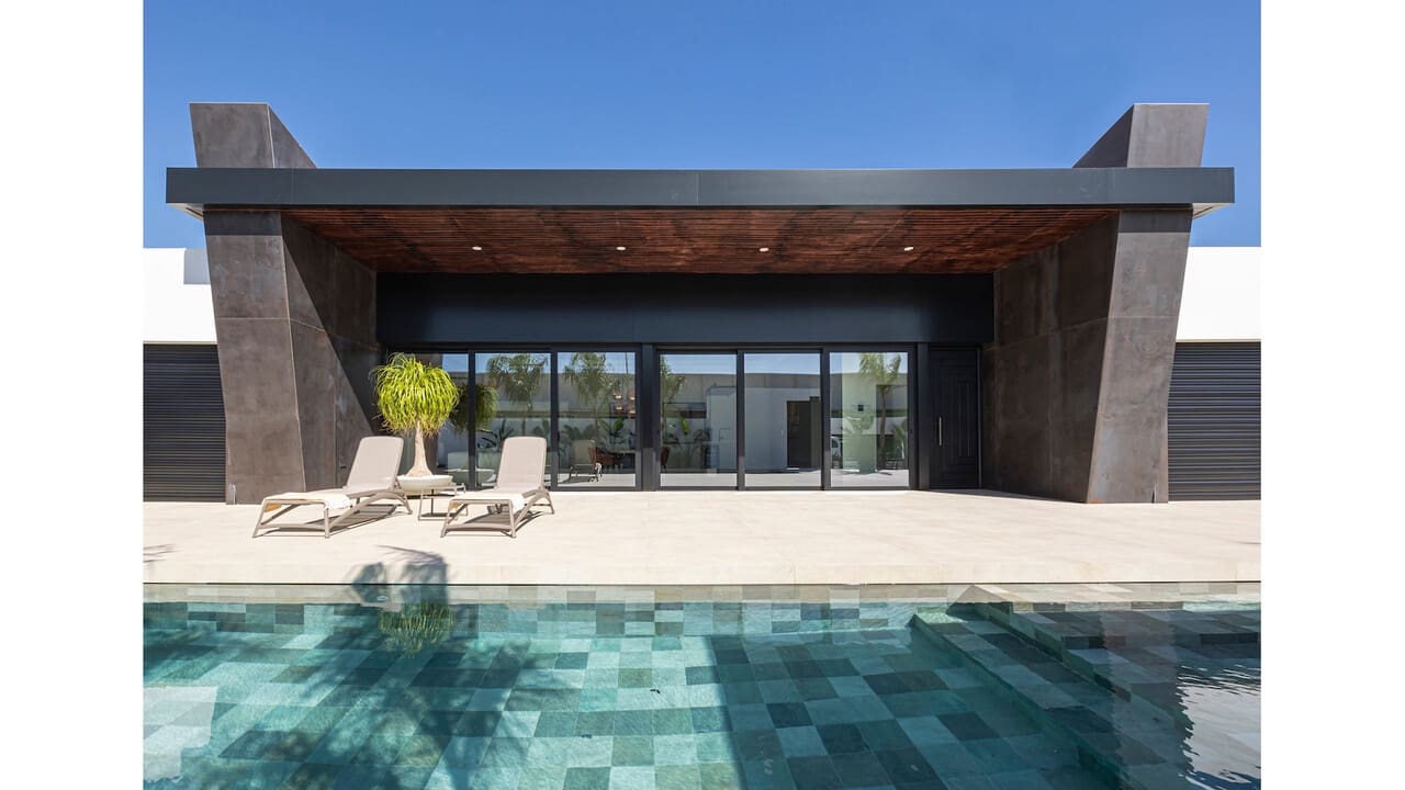 3 soverom Villa til salgs i Ciudad Quesada med svømmebasseng - € 1 150 000 (Ref: 8350017)