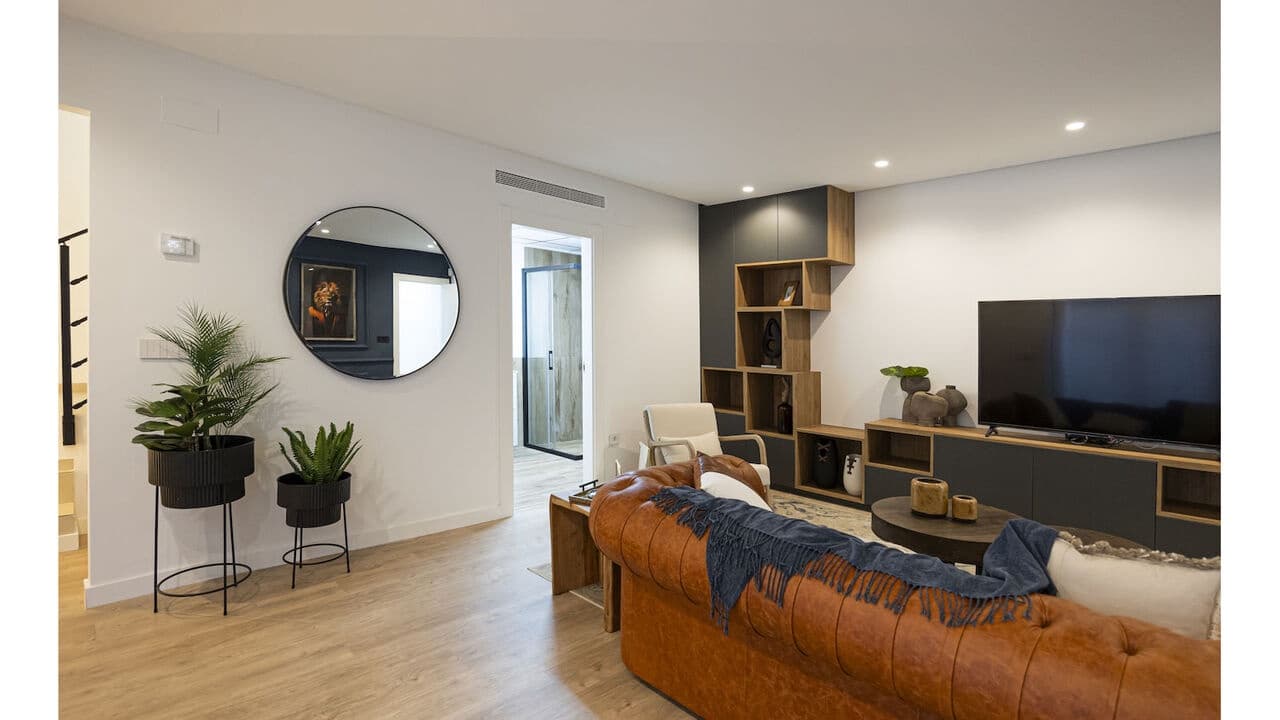 3 soverom Villa til salgs i Ciudad Quesada med svømmebasseng - € 1 150 000 (Ref: 8350017)