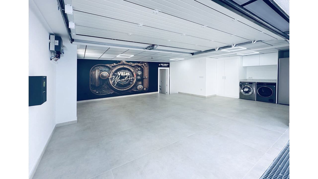 3 soverom Villa til salgs i Ciudad Quesada med svømmebasseng - € 1 150 000 (Ref: 8350017)