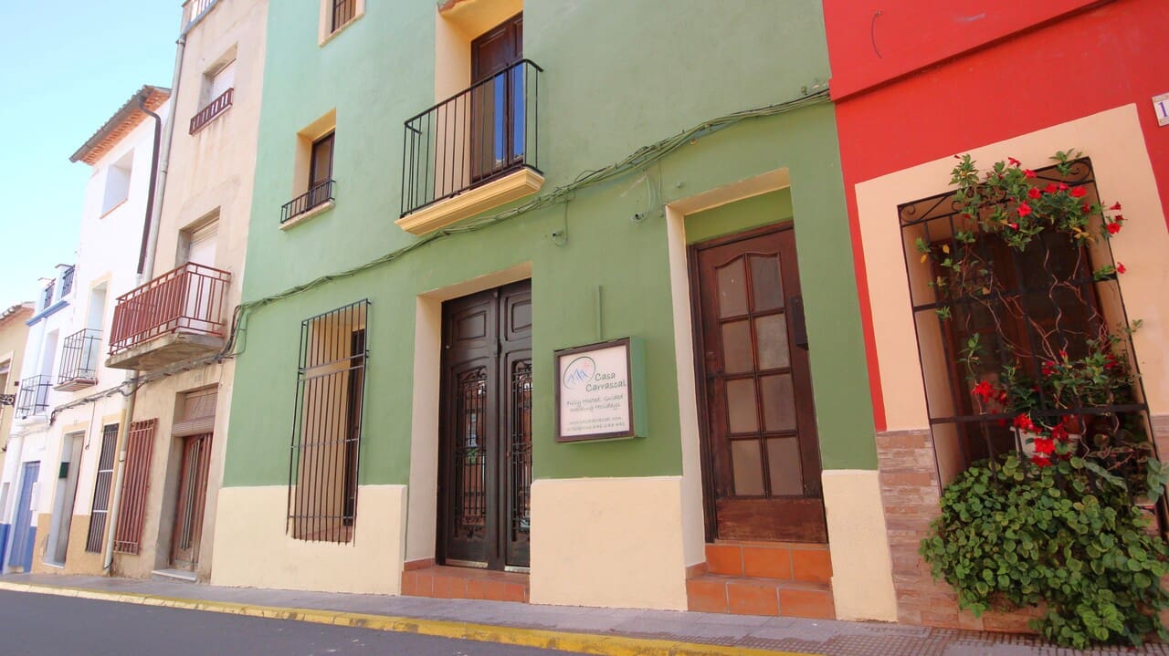 7 bedroom Commercial for sale in Parcent - € 399,000 (Ref: 8364316)